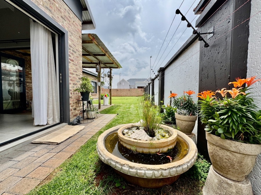 3 Bedroom Property for Sale in Waterberry Estate North West